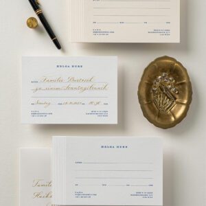 Klassische Einladungskarten Vorlagen mit blauer Druckfarbe im Letterpress bedruckt, die man für sämtliche Anlässe handschriftlich ausfüllen kann. Als Einladung zu Abendessen, zum Brunch, etc.